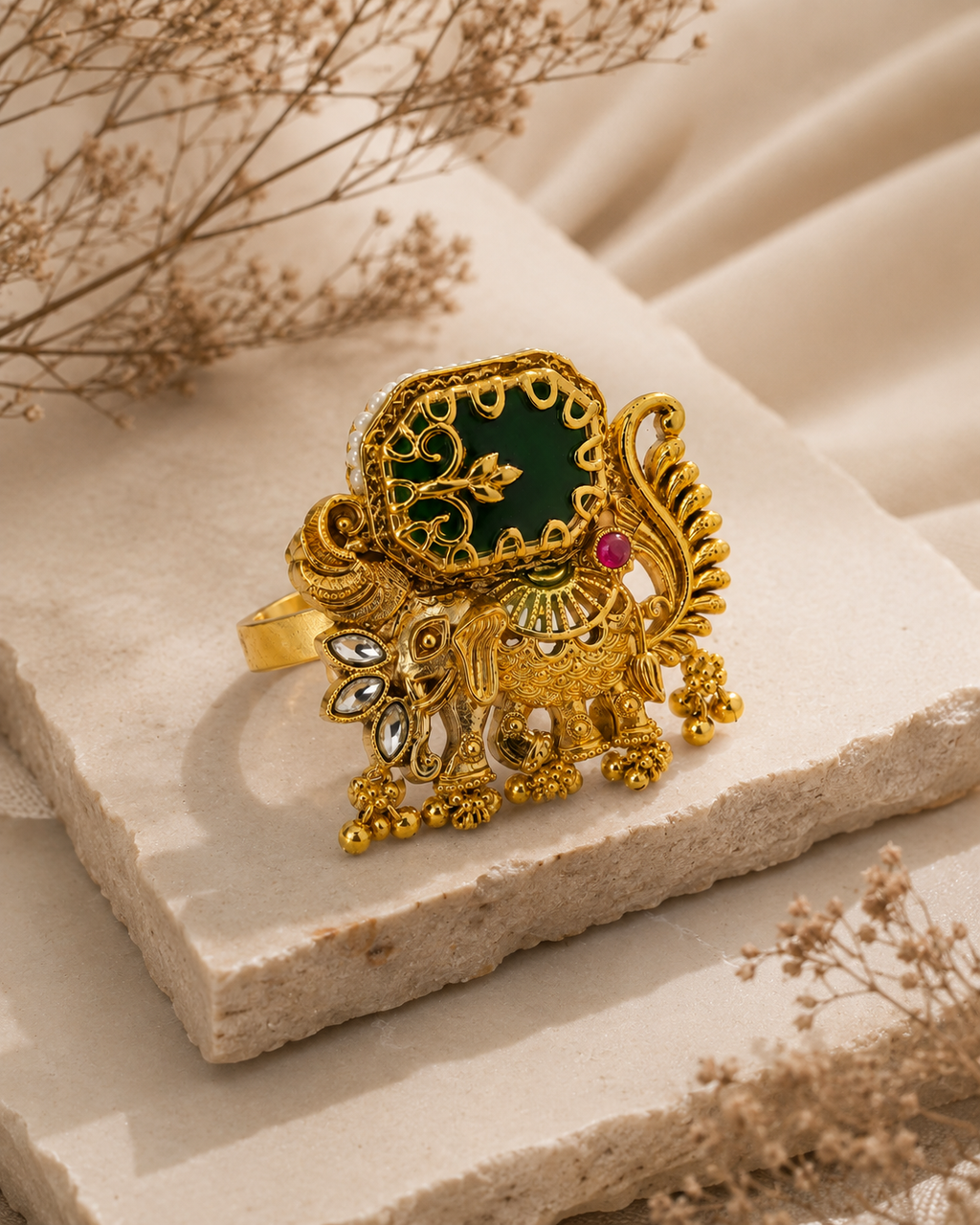 Belliza Jewels Royal Peacock Elephant Ring